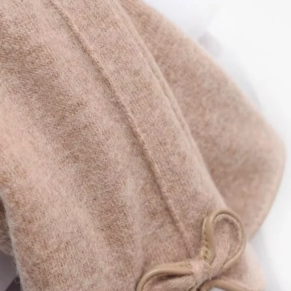 Luxury Cashmere Merino Wool Gloves Classic Beige Driving Winter mittens with bow - Picture 5 of 11